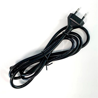 Kabel med 220 volt stik