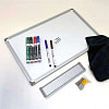 Whiteboard lakeret, 45 x 30 cm, inkl. mikrofiberklud og 6 tusser